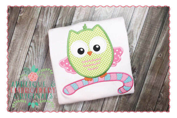 145 Owl Candy Cane Applique Design
