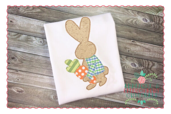 249 Bunny Rabbit with Coat Carrot Applique Design