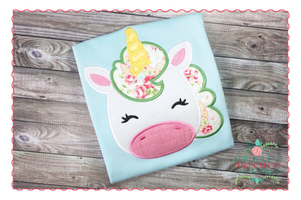 319 Unicorn Head Applique Design