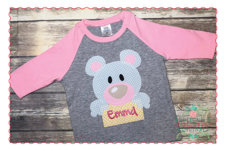 361 Bear with Sign Simple Stitch Applique Design - Image 3