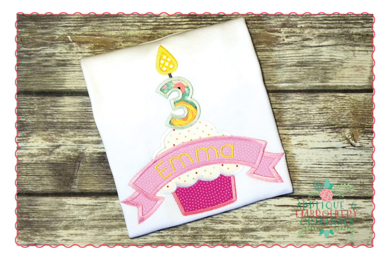 494 Birthday Candle Cupcake with Banner Applique Design
