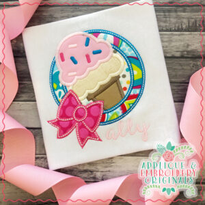 2389 Ice Cream Cone in Circle Applique Design