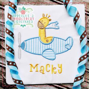 2627 Giraffe Pilot Applique Design