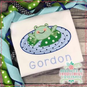 2625 Frog on a Lily Pad Applique Design