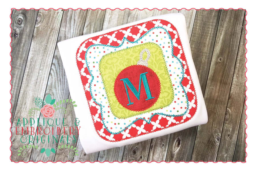 AEO 098 Ornament Frame 2