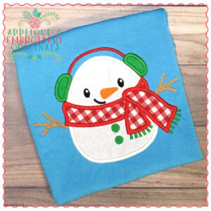 1300 Chillin Snowman with Scarf Applique Design