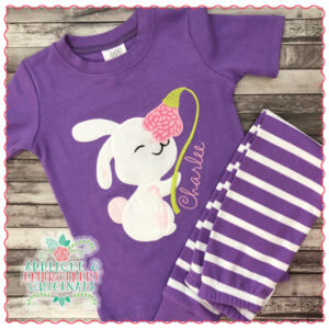 1506 Bunny and Flower Applique Design