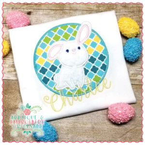 1560 Bunny in Circle Applique Design