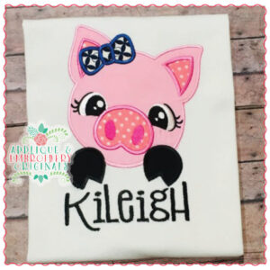 1623 Piggy Peeker Girl Applique Design