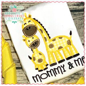 1671 Giraffe Mommy & Me Applique Design