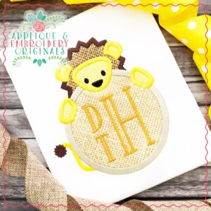 1910 Lion Monogram Frame Applique Design