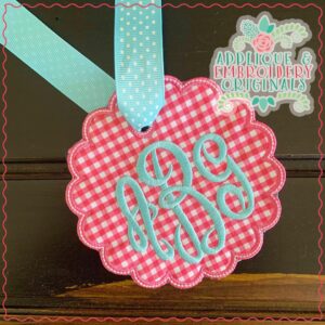 1976 Tag Scallop Applique Design