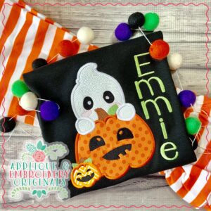 1994 Ghost Behind Pumpkins Applique Design
