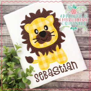2015 Lion Applique Design