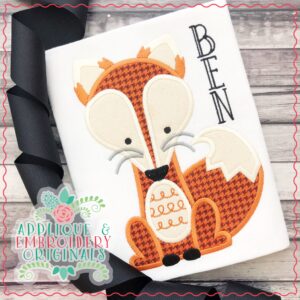 2016 Fancy Fox Applique Design