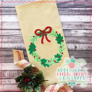 2243 Christmas Wreath Embroidery Design