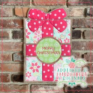2246 Gift Box Door Hanger In-The-Hoop Design