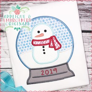 2281 Snowman in Snow Globe Applique Design