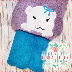 2299 Polar Bear Girl Peeker Applique Design