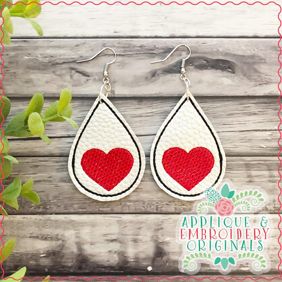 AEO 2323 Heart Filled Earrings 1