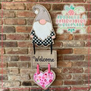 AEO 2384 Plaque & Heart Interchange for Door Hanger In-The-Hoop Design