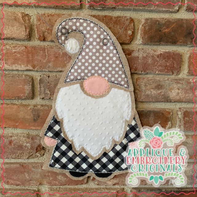 AEO 2384 Gnome Door Hanger 1