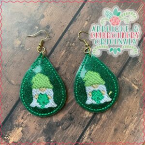 2403 St. Patrick's Gnome Earrings In-The-Hoop Design