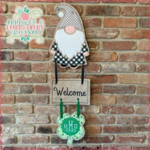 AEO 2424 Plaque & Clover Interchangeable for Gnome In-The-Hoop Design