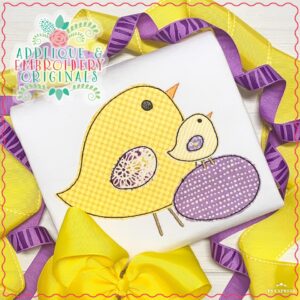 2463 Chicks with Egg All-In-One Applique Design