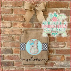 2497 Marshmallow Girl with Bow Tab Interchangeable Tab Design