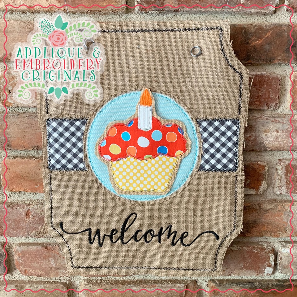 AEO 2522 Cupcake Tab 1