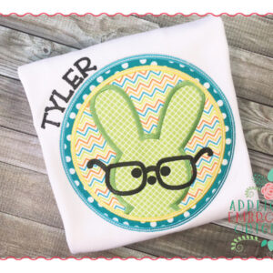 256 Marshmallow Bunny with Glasses Applique Design