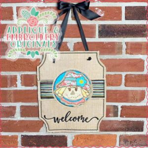 2799 Scarecrow Girl Interchangeable Tab Design