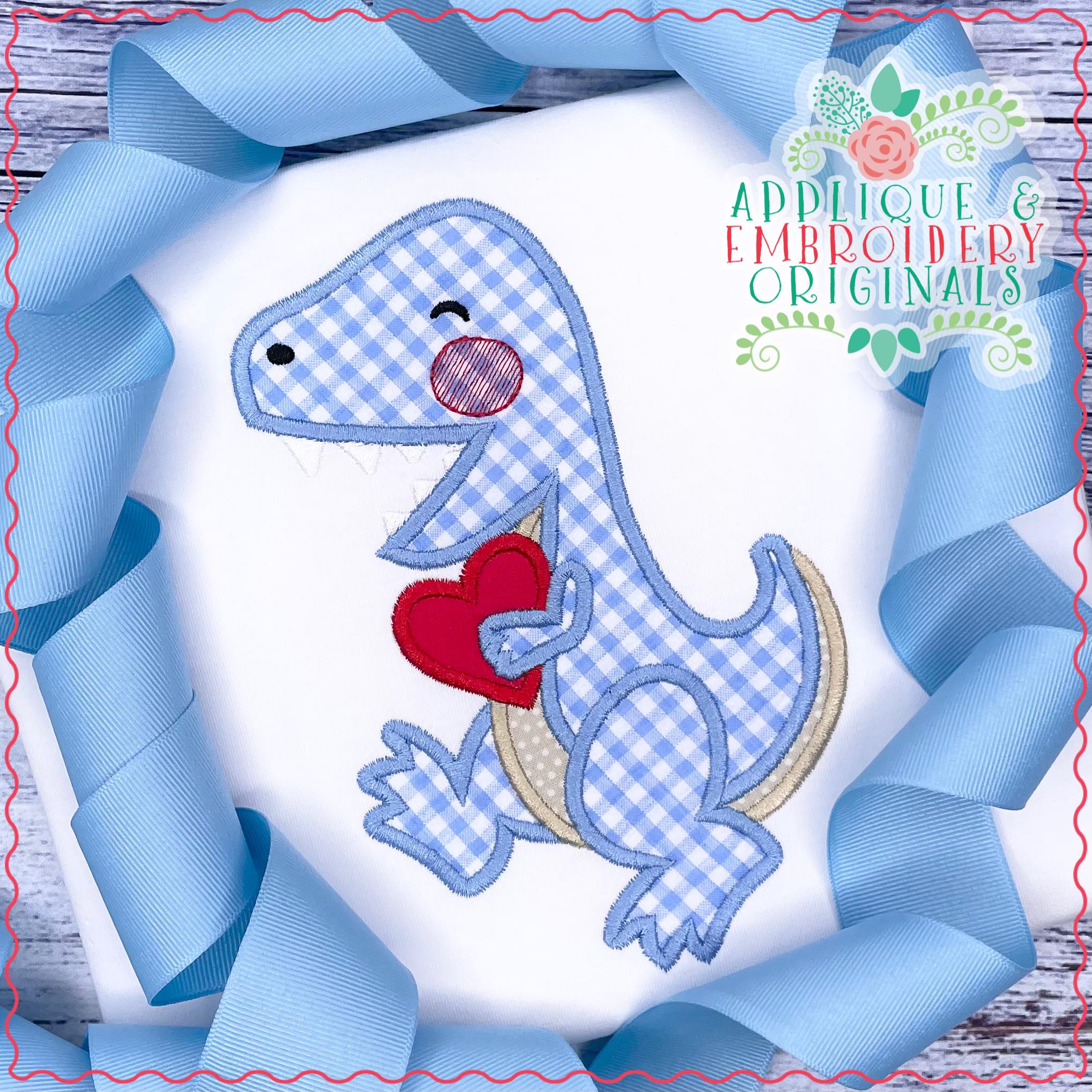 AEO 2908 Dinosaur with Heart 1