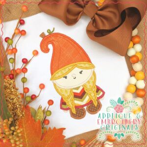 3083 Gnome Girl Pumpkin Hat Applique Design