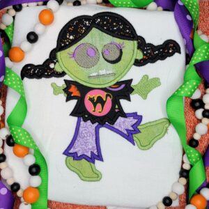 3224 Zombie Girl Dancing Applique Design