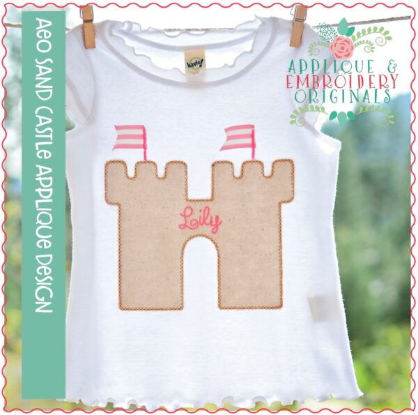 326 Vintage Sandcastle with Ribbon Flags Applique Design - Image 2