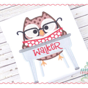 424 Owl Book Desk Applique Design