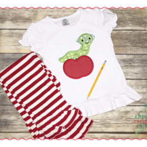 448 Apple with Bookworm Applique Design
