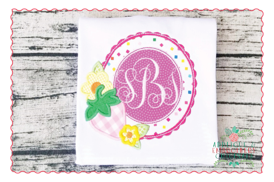 AEO 466 Strawberry Scalloped Frame 2