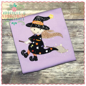 622 Flying Witch on Broom Applique Design