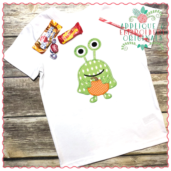 AEO 634 Halloween Monster 2 with Two Eyes and Pumpkin 1