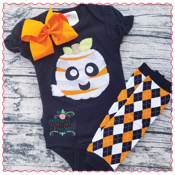 AEO 640 Mummy Pumpkin 1