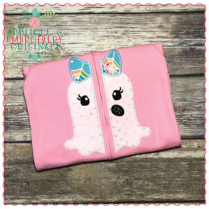 677 Split Ghost Girl Applique Design