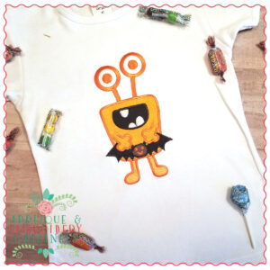 701 Halloween Monster with Bat Applique Design