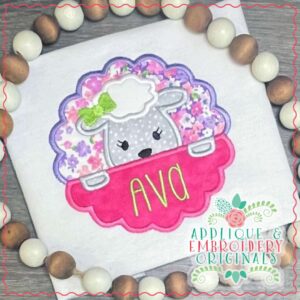 944 Peeking Lamb Girl Applique Design