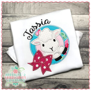 1590 Lamb Circle with Bow Applique Design